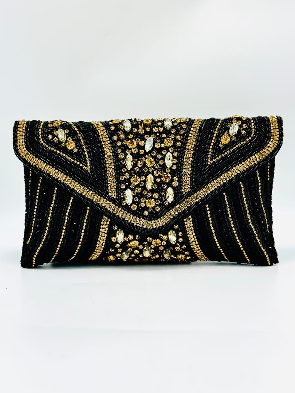 Regal Radiance Clutch