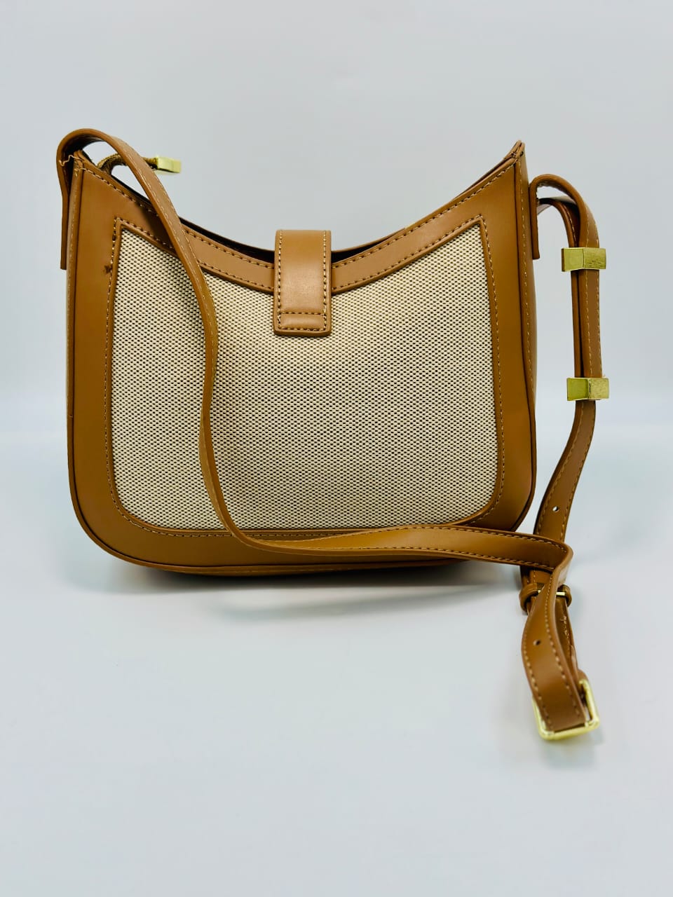 Cross body 6