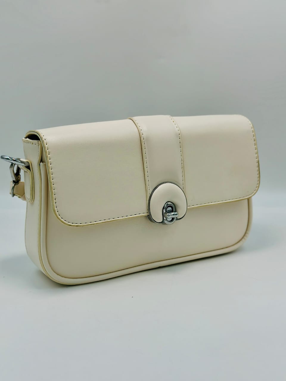 Cross body 7