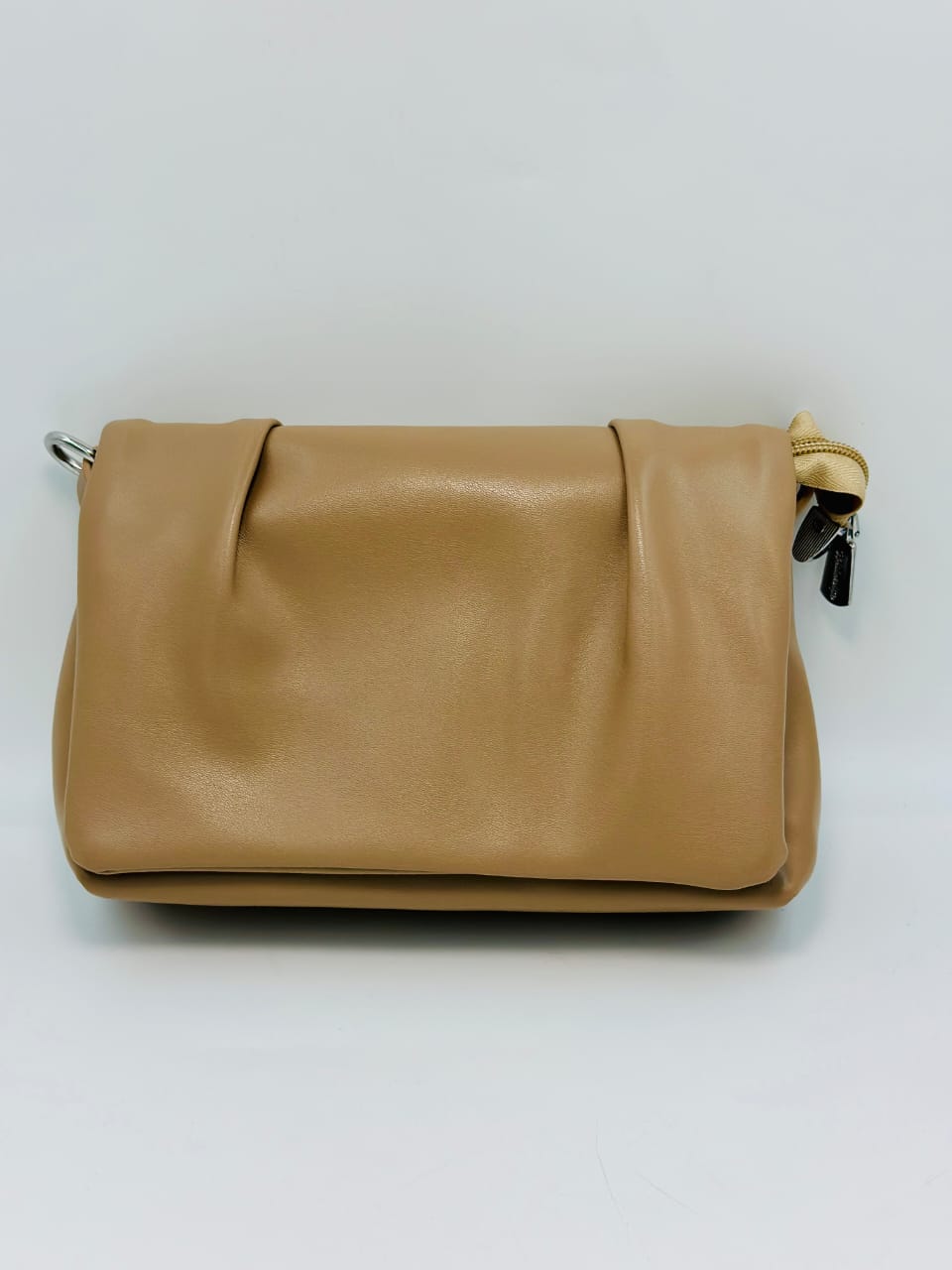 Cross body 9