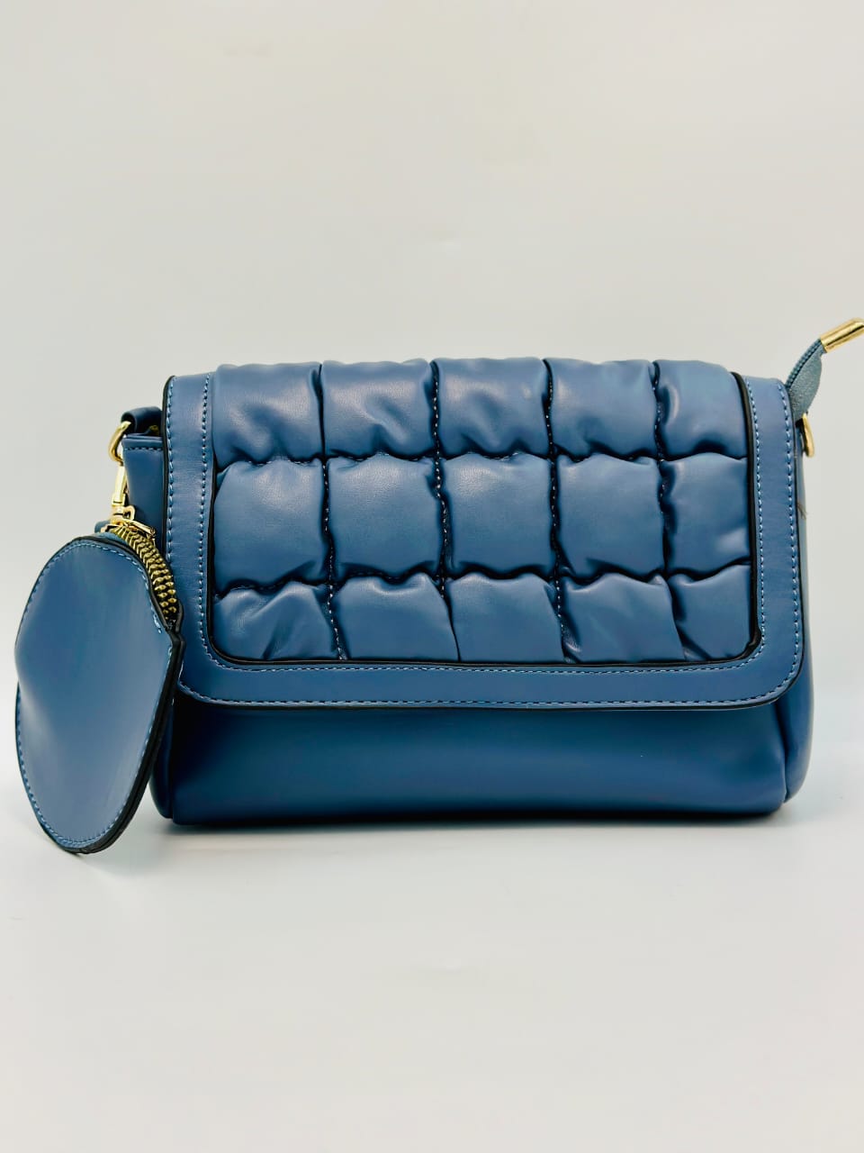 Cross body 15