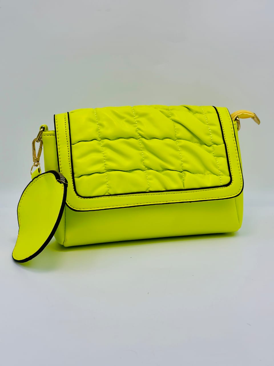 Cross body 15