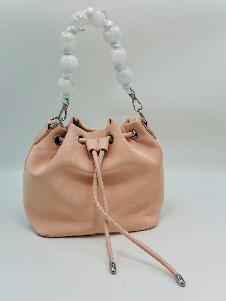 Cross body 17