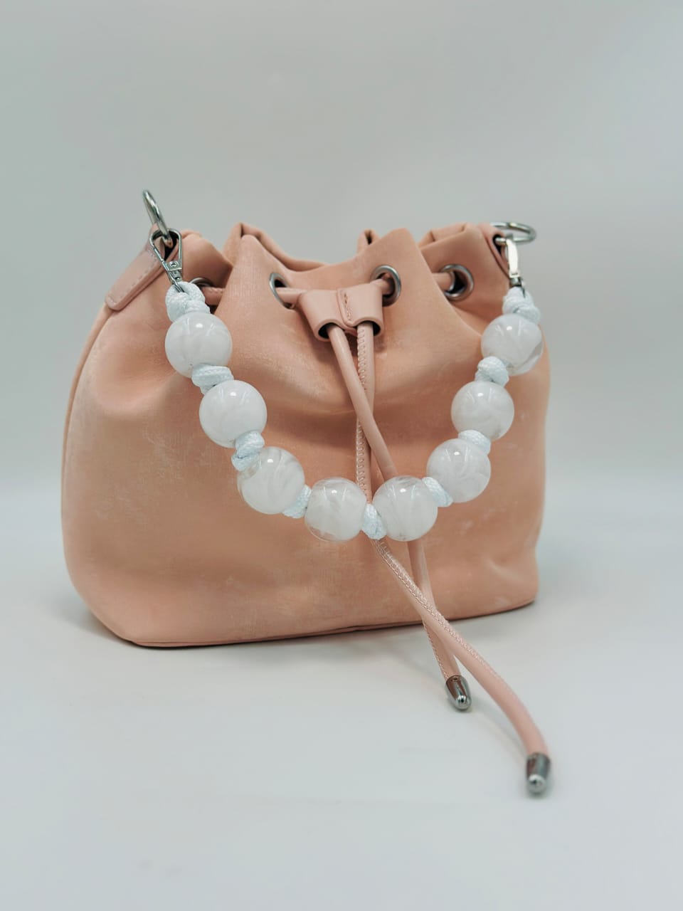 Cross body 17