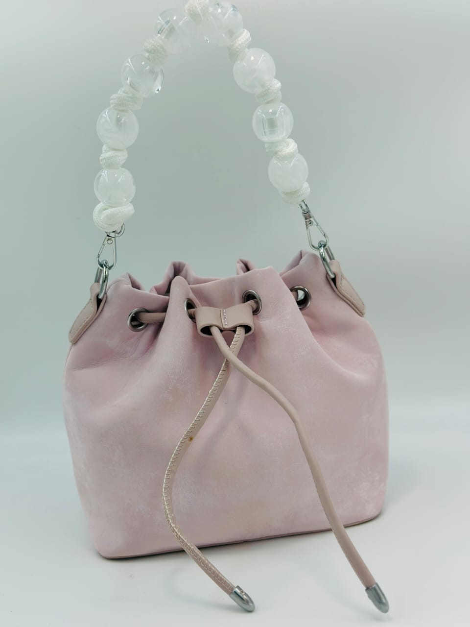 Cross body 17