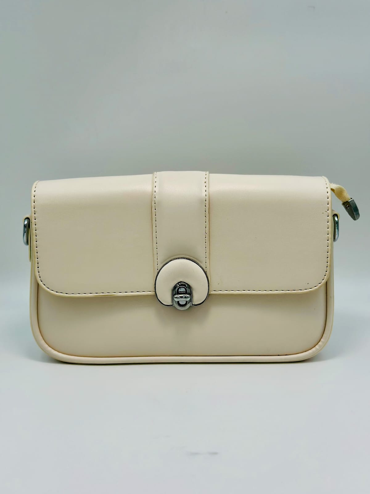 Cross body 19