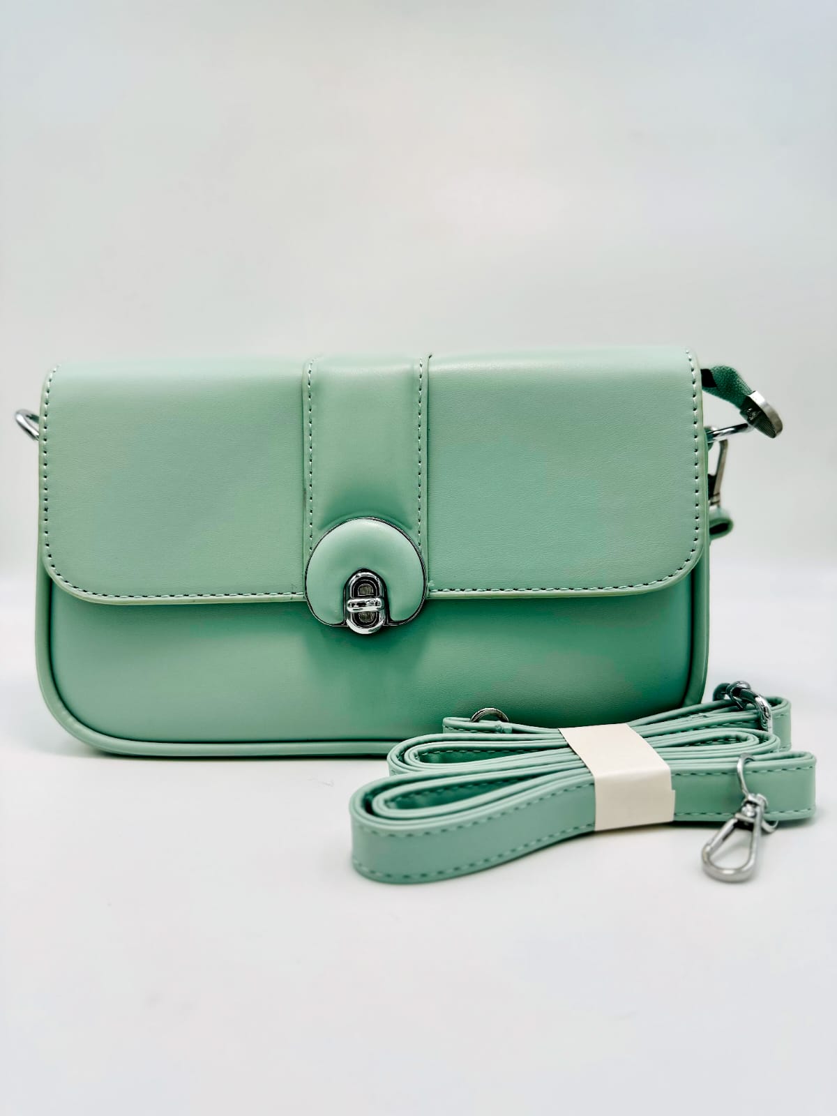 Cross body 19