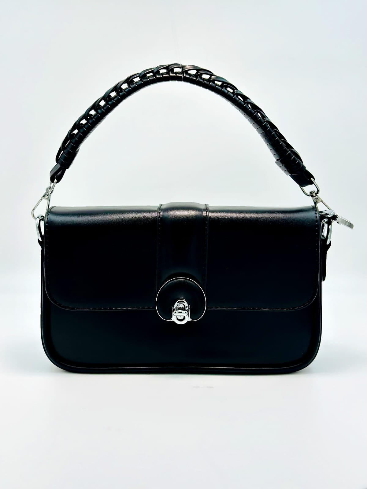 Cross body 19
