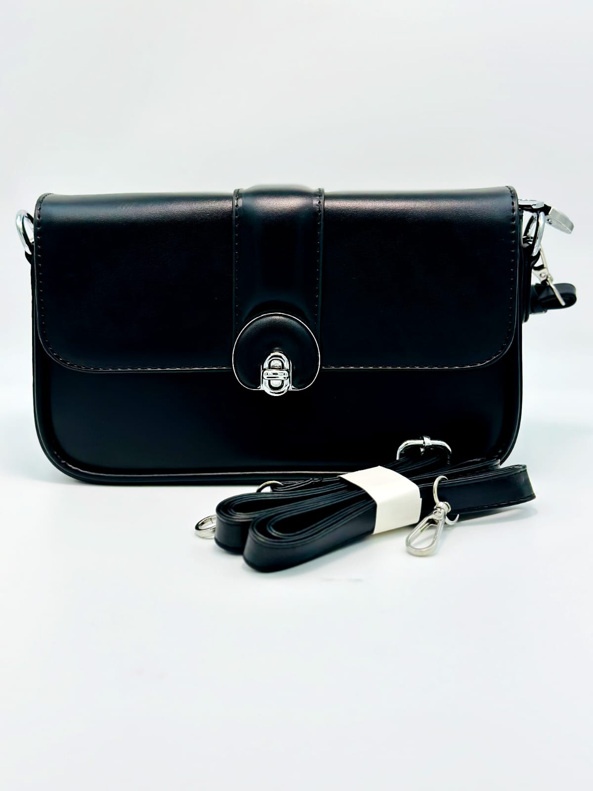 Cross body 19